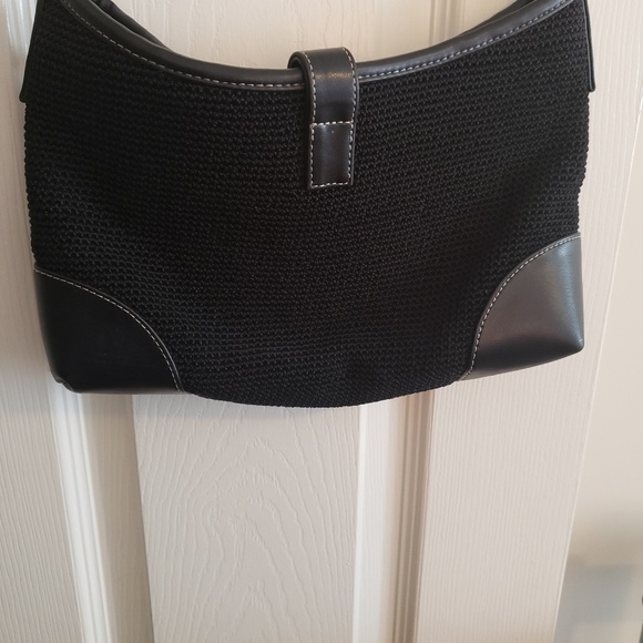 The Sak Pouchette 8 x 10 - Picture 3 of 4